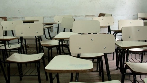  Gobierno descartó Universidad para docentes