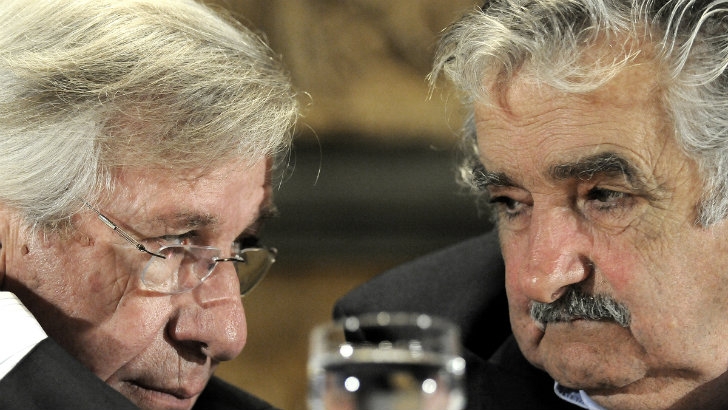  Sobre las cartas entre Mujica y Astori por el déficit de Ancap