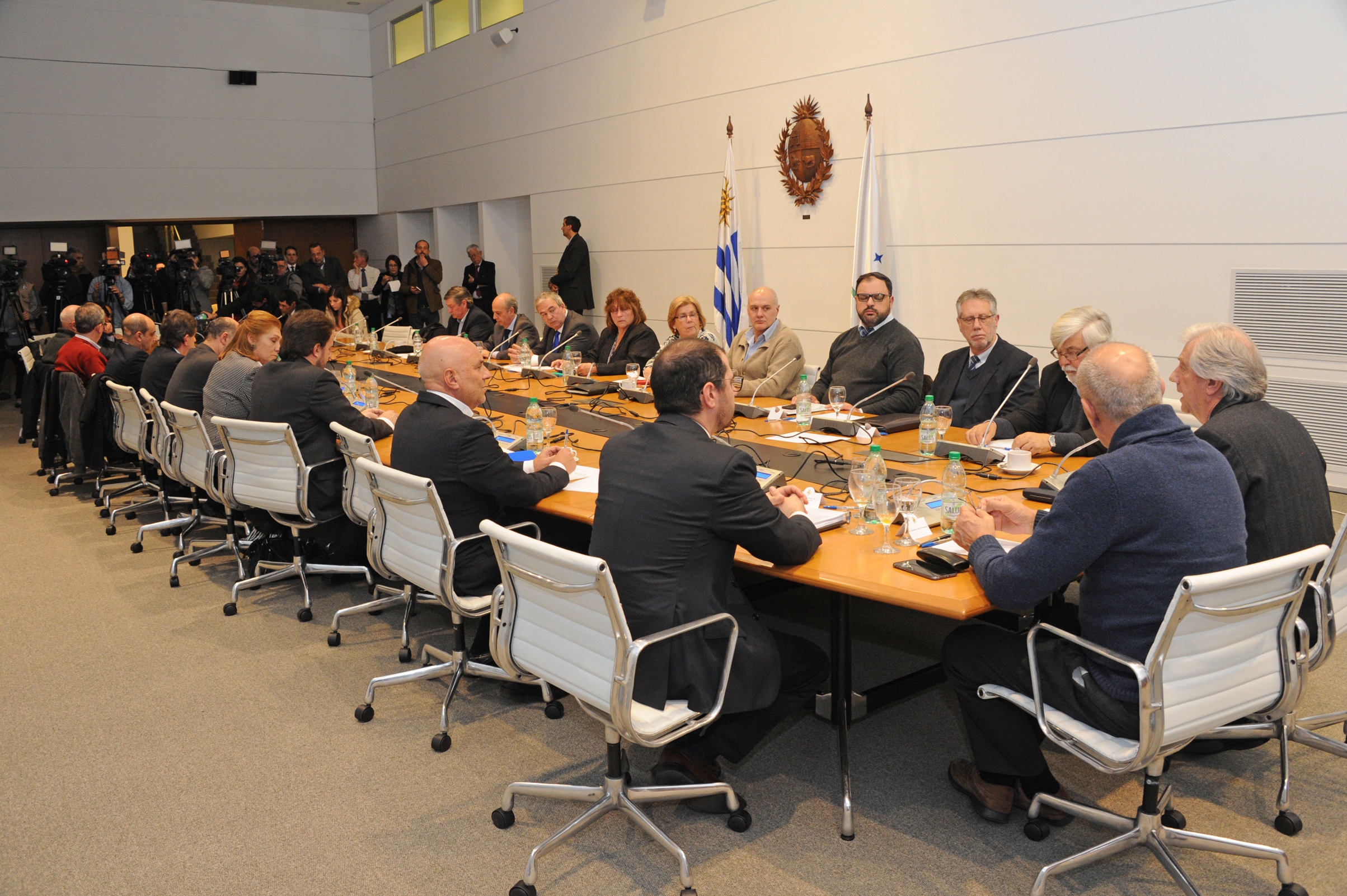  Vázquez finalizó las reuniones multipartidarias sobre seguridad pública