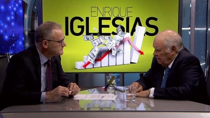  Enrique Iglesias: «Tenemos que valorar y mantener nuestra estabilidad económica y política»
