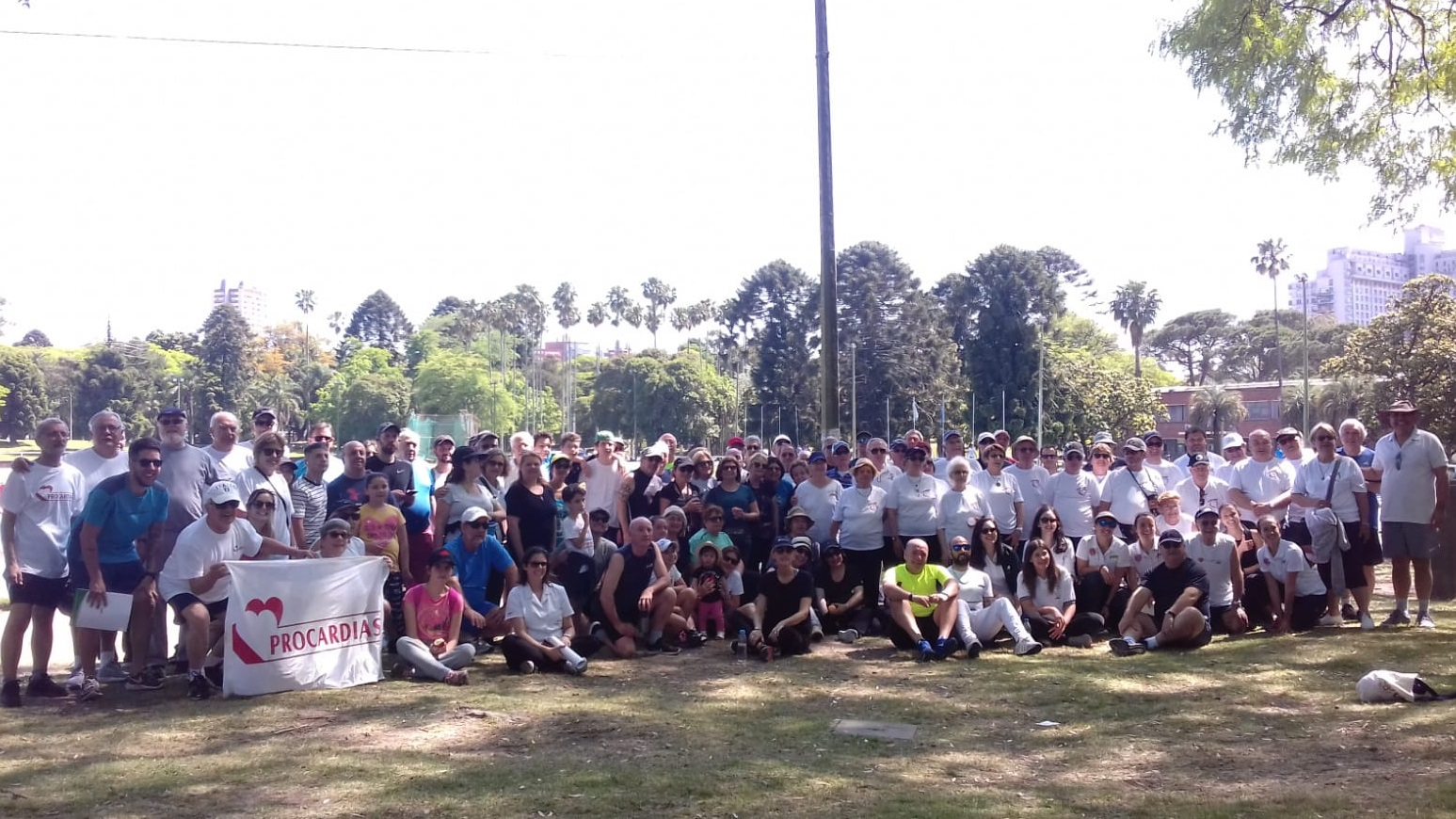  SUAT realizó la tercera correcaminata de personas en rehabilitación cardíaca de Uruguay