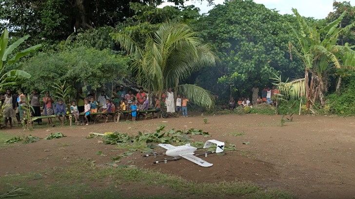  Proyecto que vincula emergencias sanitarias con el uso de drones lleva a dos ingenieros uruguayos a Sierra Leona