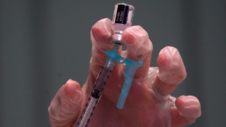  Pfizer y Sinovac: Conocemos en profundidad las dos vacunas contra el covid-19 confirmadas por Uruguay