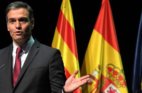 Spain’s prime minister Pedro Sanchez delivers a speech at the Gran Teatre del Liceu in Barcelona, on June 21, 2021 to outline his government’s plans to pardon the jailed Catalan separatists behind a failed 2017 independence bid. – Spain’s government will pardon the jailed Catalan separatists behind a failed 2017 independence bid, Prime Minister Pedro Sanchez said. (Photo by LLUIS GENE / AFP)