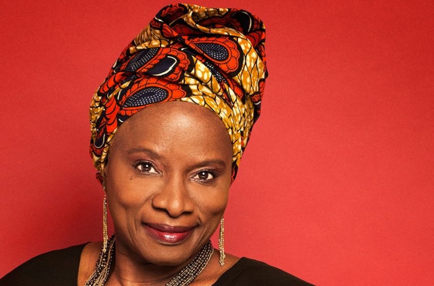  La Música del Día: Desde África llegan todos los colores y sonidos de Angélique Kidjo