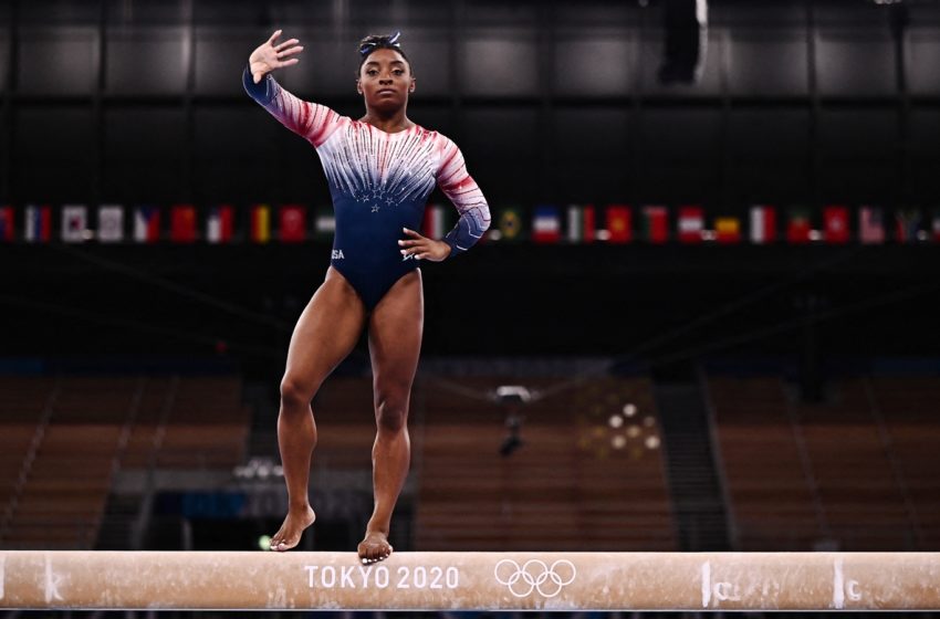  Simone Biles, la gimnasta estrella que levanta banderas contra el abuso sexual y el racismo, y a favor de la salud mental: «Es parte de una generación que entiende la gimnasia de otra manera»