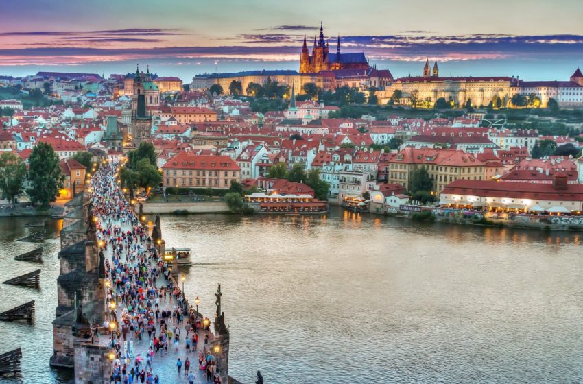  Ciudades Emblemáticas: Lo mejor de Praga