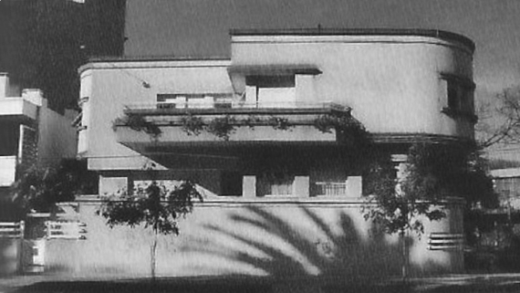  Los Ojos de la Radio: El caso arquitectónico de Casa Crespi, una vez «un notable ejemplo de arquitectura moderna»