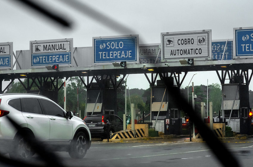  Automatización de peajes: “Uruguay venía rezagado en la aplicación de este sistema; nos hemos dado plazos más que prudenciales para ir instalándolo”, dijo Juan José Olaizola (MTOP)
