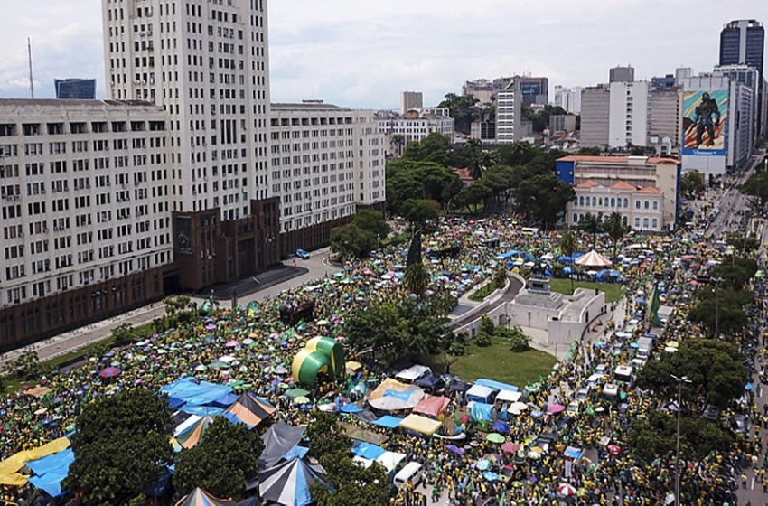  Brasil: Transición entre Lula y Bolsonaro avanza en medio de protestas