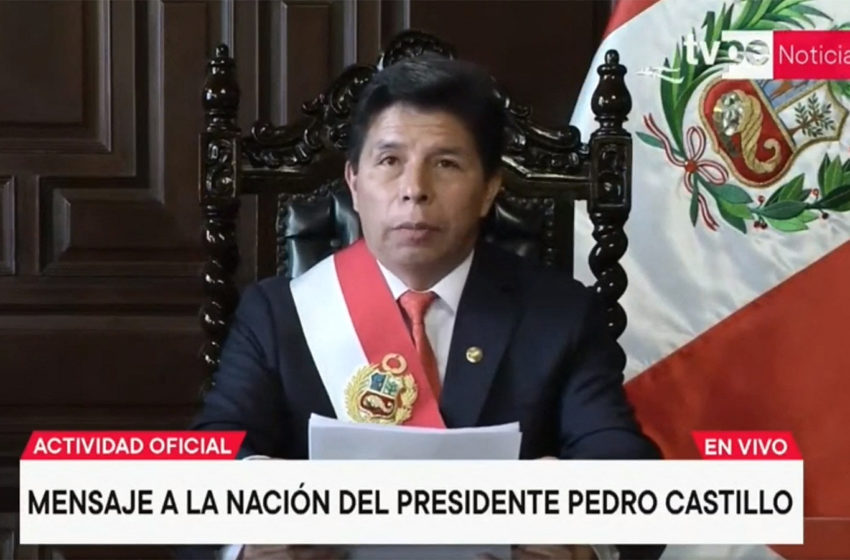  Perú: Presidente Pedro Castillo intentó dar un golpe de Estado y el Congreso lo destituyó por «incapacidad moral». Conversamos con Carlos Noriega, periodista peruano