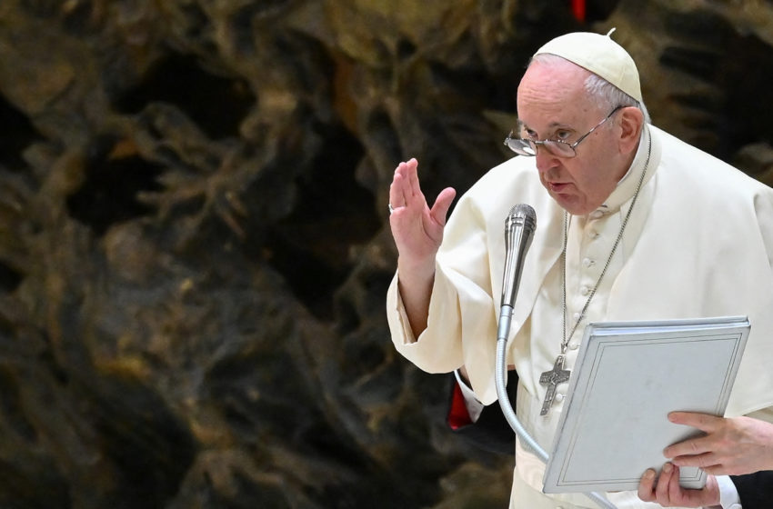  El papa Francisco preocupado por las falsas noticias