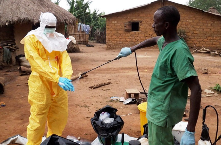  El brote de ébola, las elecciones en Kenia y Senegal y los juicios por corrupción: los hitos de 2022 en África