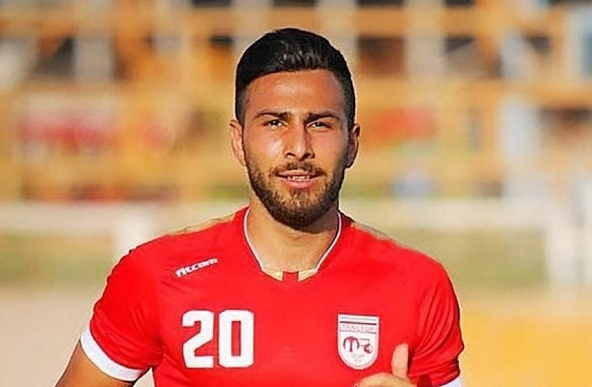  Futbolista iraní fue condenado a muerte por participar en protestas en Irán