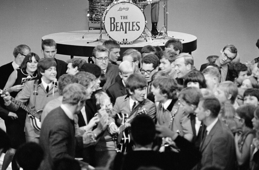  Tiempo de Beatles: Mosaico de varias canciones de The Beatles (Parte 4)