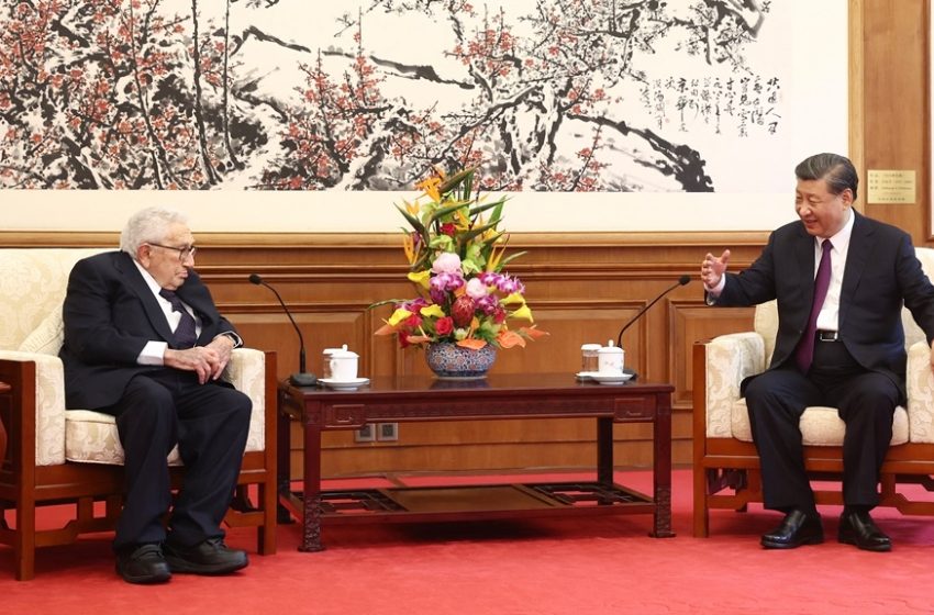  Kissinger visitó China en medio de tensiones entre Pekin y Washington