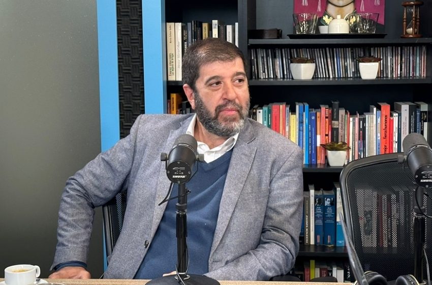  Frente Amplio da libertad de acción para plebiscito del PIT-CNT sobre seguridad social: “En un tema tan delicado había que buscar equilibrios”, dijo Fernando Pereira