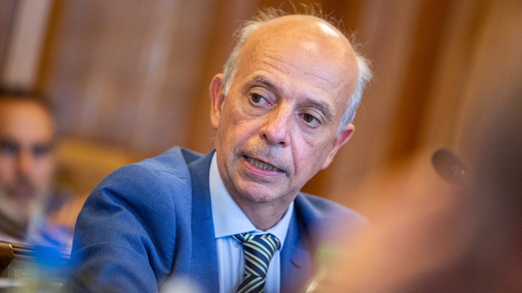 Ministro Carlos Negro compareció por incautación en Argentina de precursores químicos que habían salido de Uruguay: “Lo que importa es aclarar el hecho y prever mejora de mecanismos de contralor”, dice Javier García (P. Nacional)