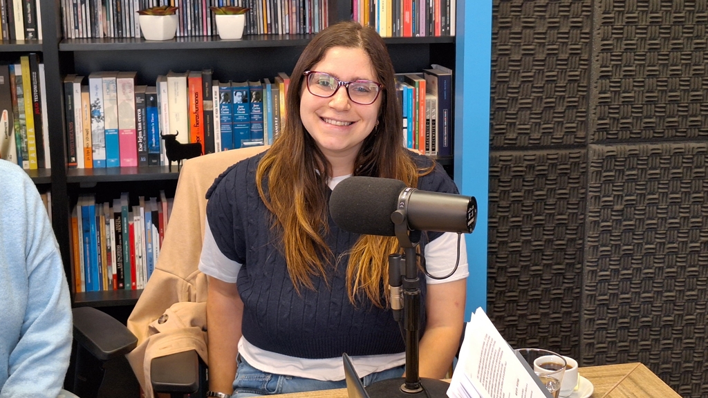 Cindy Cohn. Directora y cofundadora de Amigos UY, magíster en educación especial por la Universidad Complutense de Madrid. Actualmente cursando diploma en planificación centrada en la persona con discapacidad.