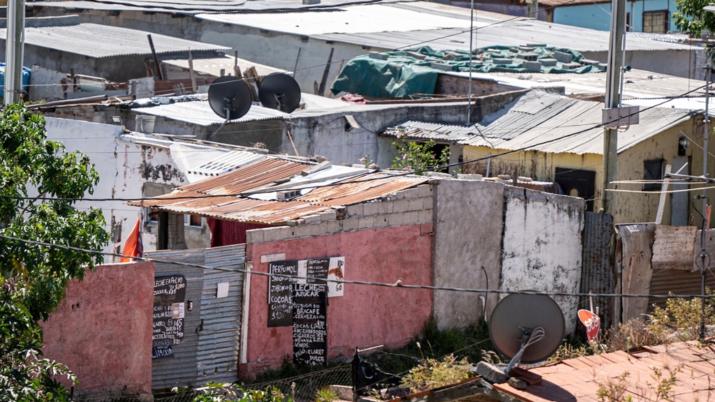 Pobreza en Uruguay: ¿Qué hay detrás de las últimas cifras del INE? ¿Qué debería hacerse desde las políticas públicas para combatir este problema? (Exante)