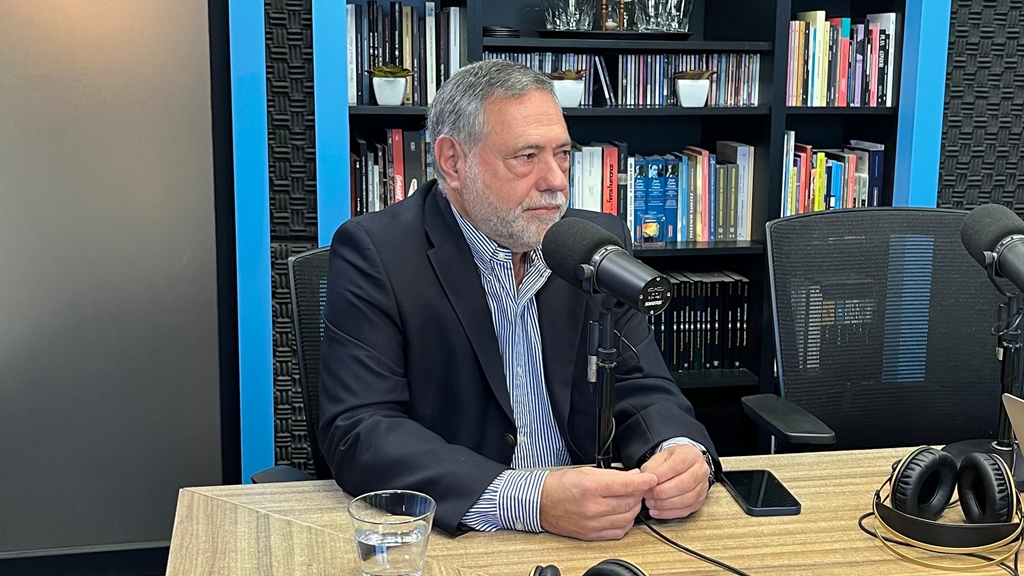 Comenzó la prospección sísmica en el mar uruguayo: El protocolo de compensación a la pesca comercial "es incumplible"; se lo aprobó "sin darnos vista", dice Juan Riva Zucchelli (CIPU)