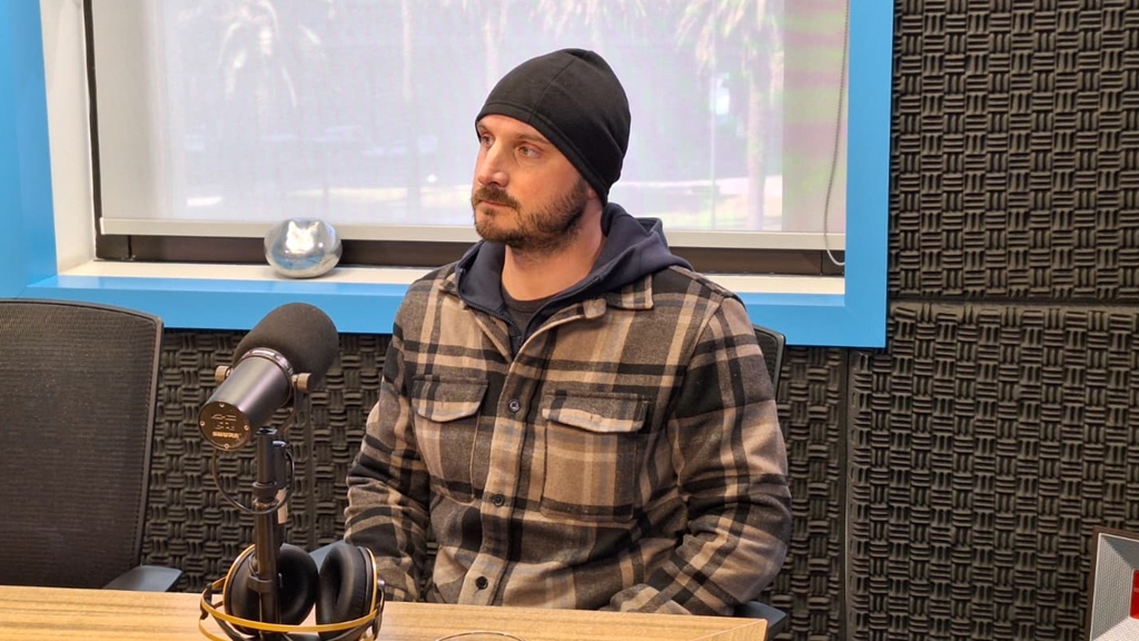 Federico Mas, doctor en Ciencias Biológicas, subárea Ecología y Evolución de PEDECIBA, especialista en biología y ecología de Condrictios (tiburones, rayas y quimeras) e investigador del Laboratorio de Recursos Pelágicos de la Dirección Nacional de Recursos Acuáticos (DINARA).