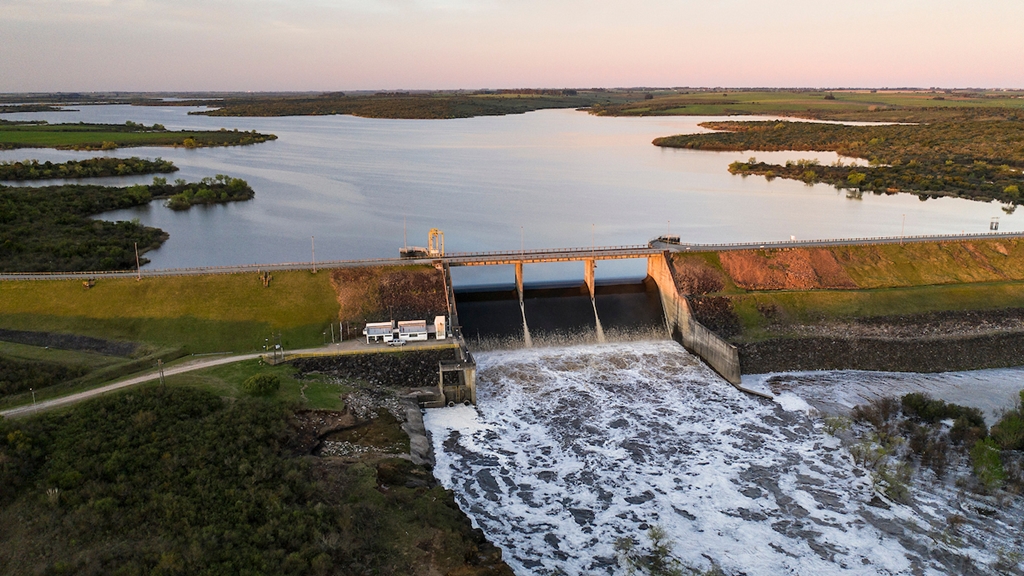 Represa Paso Severino en Florida. Foto: Nicolás Celaya /adhocFOTOS
