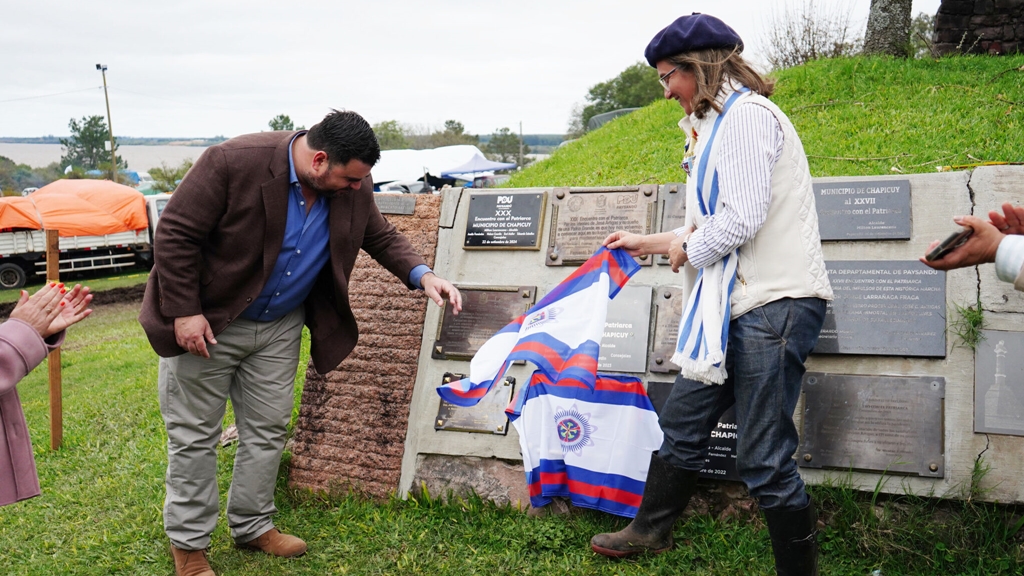 Intendente Nicolás Olivera en el Encuentro con el Patriarca. / Foto: Intendencia de Paysandú