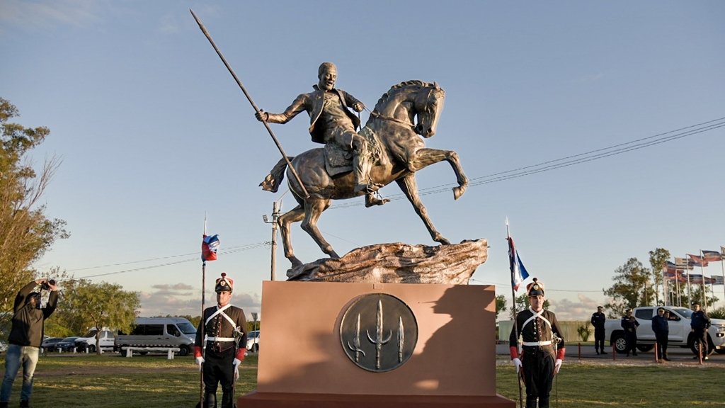 Inauguración monumento Ansina. Foto: Intendencia de Canelones