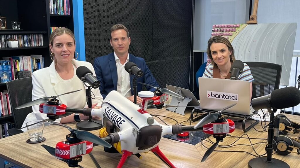 Paysandú implementa un plan piloto de drones salvavidas en sus playas: ¿Cómo funcionan? Con Victoria Blanc y Adrián Plazas, encargados de la iniciativa